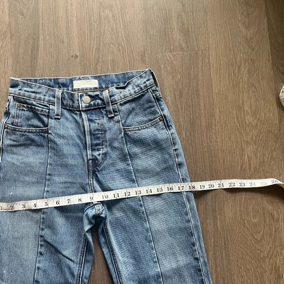 Levi's "ALETERED STRAIGHT" Cropped High-Rise Jeans with Paint Splatter Detail - Picture 11 of 15